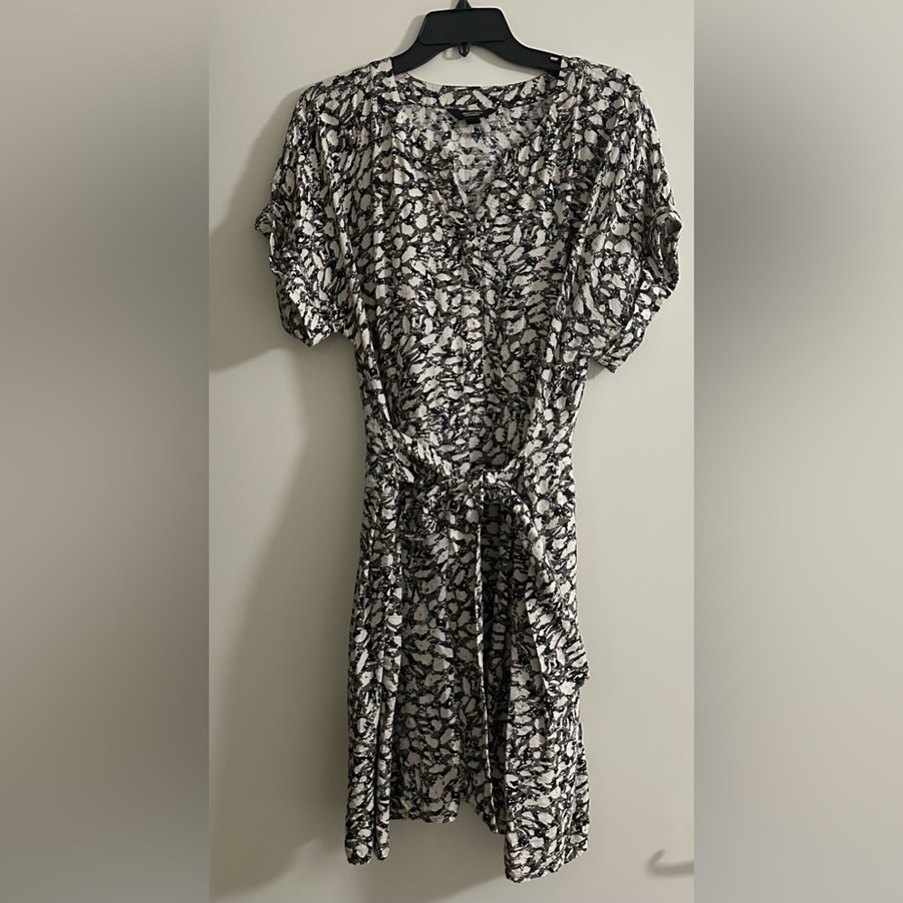 Vera Wang Black and White Midi Dress